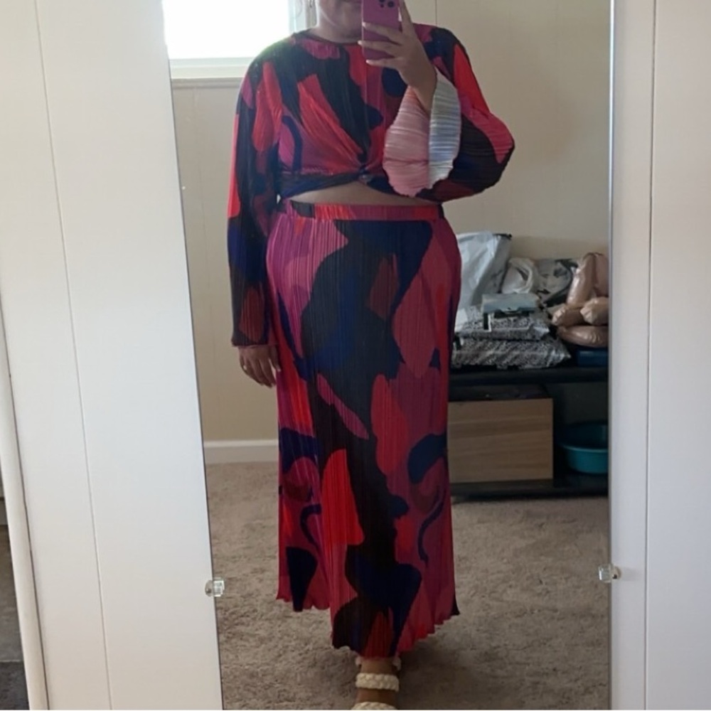 Vibrant Abstract Maxi Skirt with Top Set